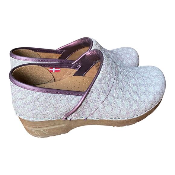 Sanita Women’s Purple Trim Clogs For Nurses, EU 35, US 4 - Picture 14 of 16